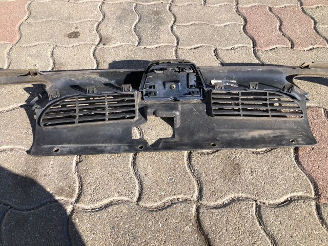 bontott PEUGEOT 206 Hűtőrács