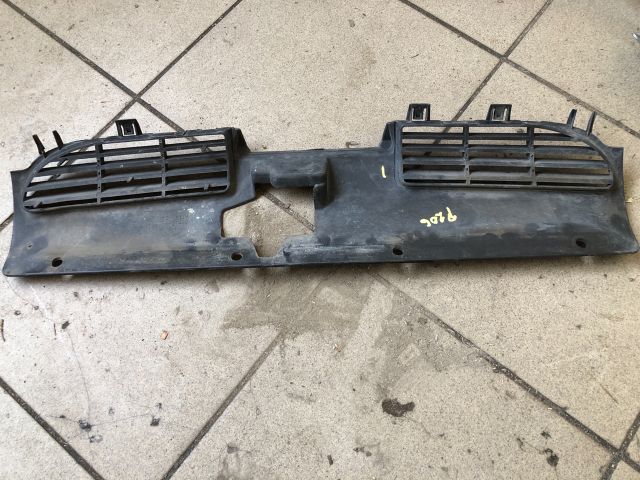 bontott PEUGEOT 206 Hűtőrács