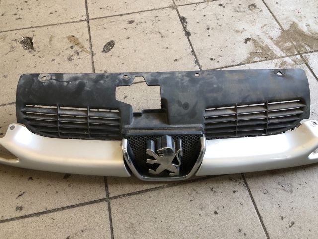 bontott PEUGEOT 206 Hűtőrács