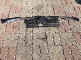 bontott PEUGEOT 206 Hűtőrács