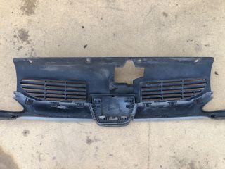 bontott PEUGEOT 206 Hűtőrács