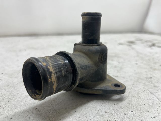 bontott PEUGEOT 206 Hűtővíz Elosztó Cső