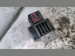 bontott PEUGEOT 206 Izzító Relé
