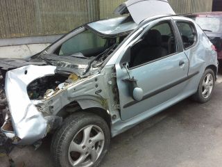 bontott PEUGEOT 206 Jobb A Oszlop