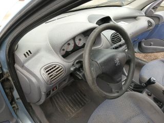 bontott PEUGEOT 206 Jobb B Oszlop Burkolat