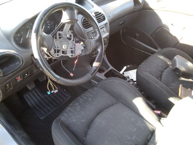 bontott PEUGEOT 206 Jobb első Ablak Díszléc