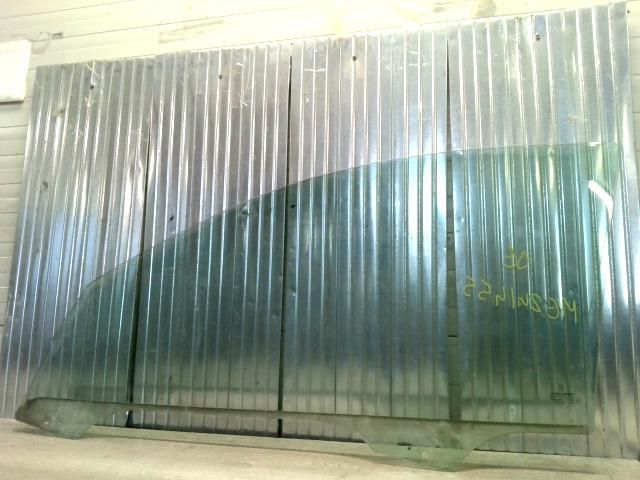 bontott PEUGEOT 206 Jobb első Ablak