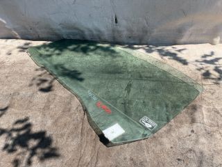 bontott PEUGEOT 206 Jobb első Ablak