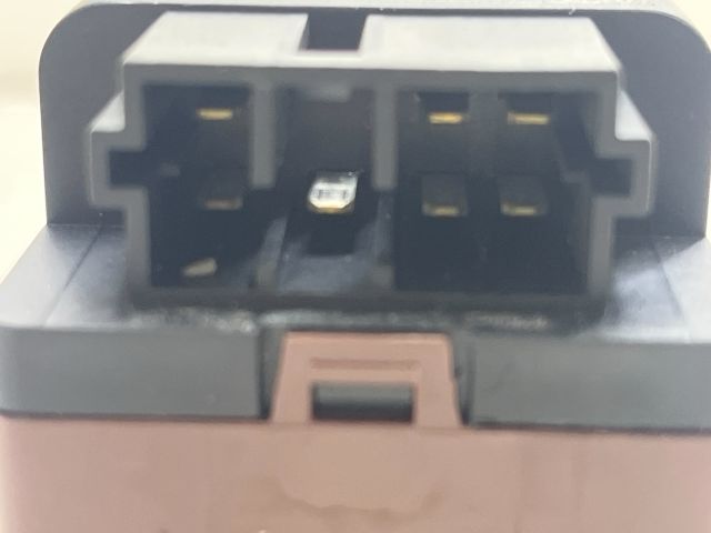 bontott PEUGEOT 206 Jobb első Ablakemelő Kapcsoló