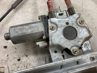 bontott PEUGEOT 206 Jobb első Ablakemelő Szerkezet (Elektromos)