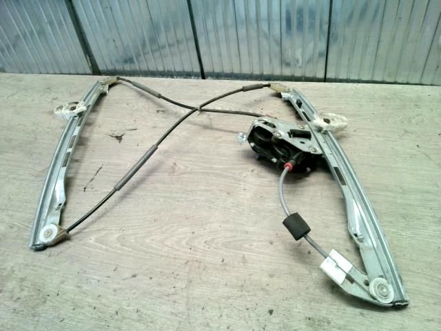 bontott PEUGEOT 206 Jobb első Ablakemelő Szerkezet (Mechanikus)