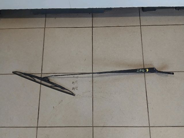 bontott PEUGEOT 206 Jobb első Ablaktörlő Kar