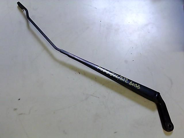 bontott PEUGEOT 206 Jobb első Ablaktörlő Kar