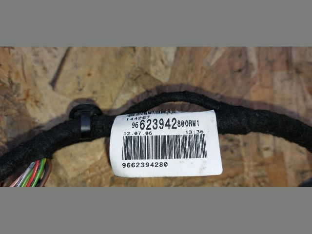 bontott PEUGEOT 206 Jobb első Ajtó Kábelköteg