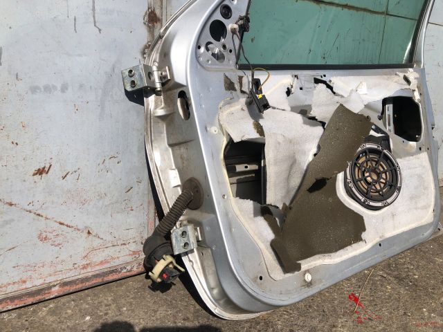 bontott PEUGEOT 206 Jobb első Ajtó (Üres lemez)