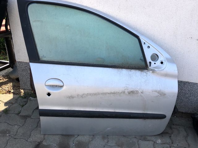 bontott PEUGEOT 206 Jobb első Ajtó (Üres lemez)