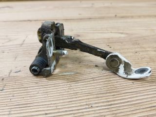 bontott PEUGEOT 206 Jobb első Ajtóhatároló