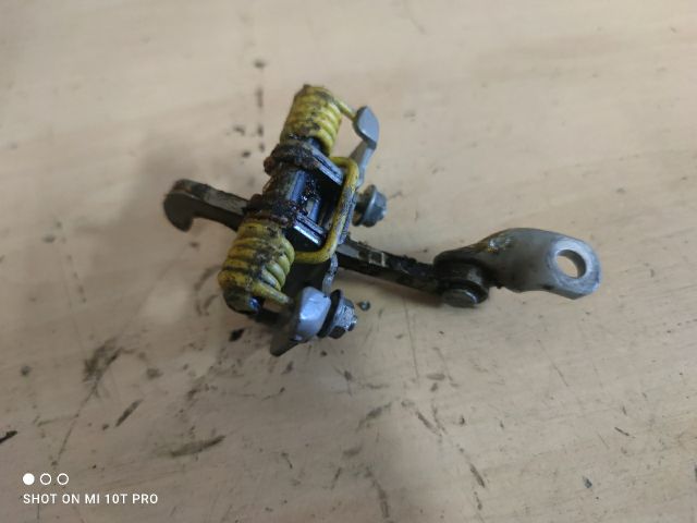 bontott PEUGEOT 206 Jobb első Ajtóhatároló