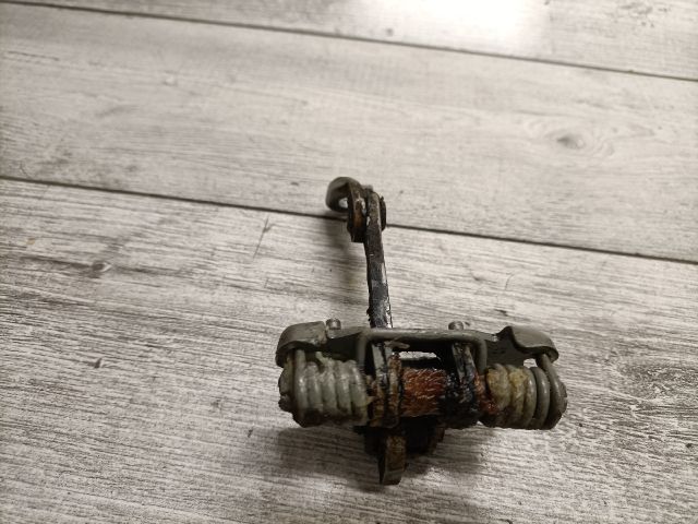 bontott PEUGEOT 206 Jobb első Ajtóhatároló