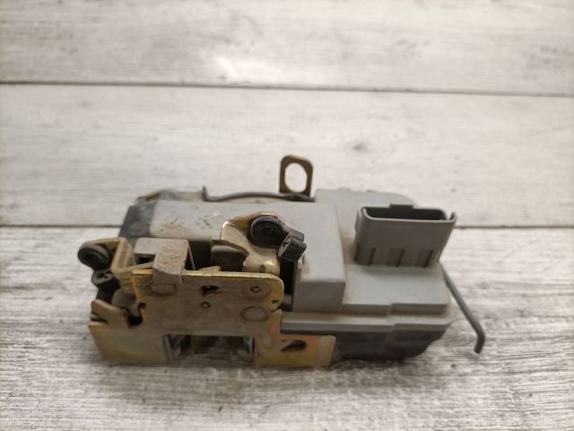 bontott PEUGEOT 206 Jobb első Ajtózár