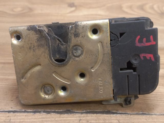 bontott PEUGEOT 206 Jobb első Ajtózár