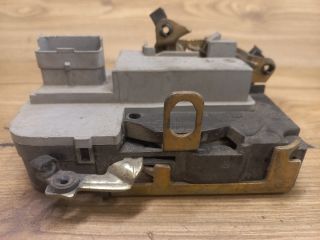 bontott PEUGEOT 206 Jobb első Ajtózár