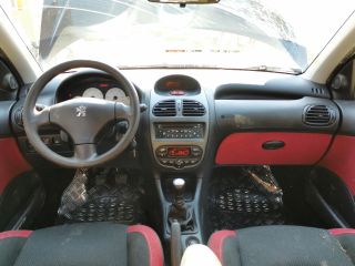 bontott PEUGEOT 206 Jobb első Ajtózár