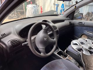 bontott PEUGEOT 206 Jobb első Ajtózár