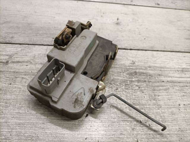 bontott PEUGEOT 206 Jobb első Ajtózár