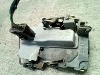 bontott PEUGEOT 206 Jobb első Ajtózár