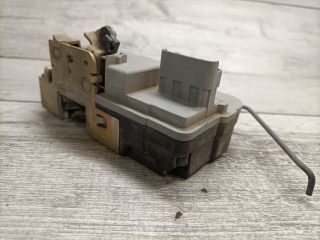 bontott PEUGEOT 206 Jobb első Ajtózár