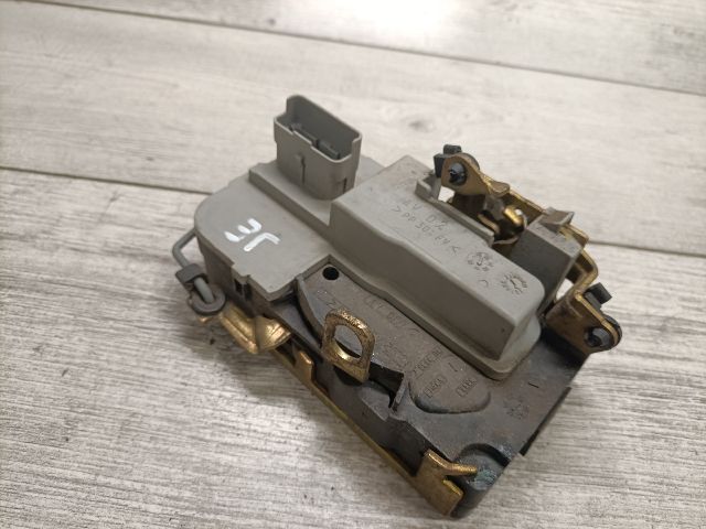 bontott PEUGEOT 206 Jobb első Ajtózár