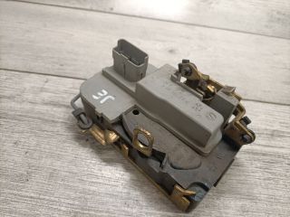 bontott PEUGEOT 206 Jobb első Ajtózár