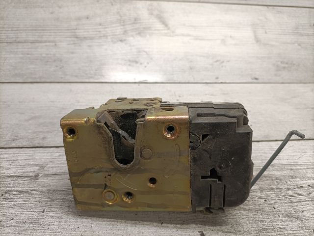 bontott PEUGEOT 206 Jobb első Ajtózár