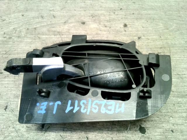 bontott PEUGEOT 206 Jobb első Belső Kilincs