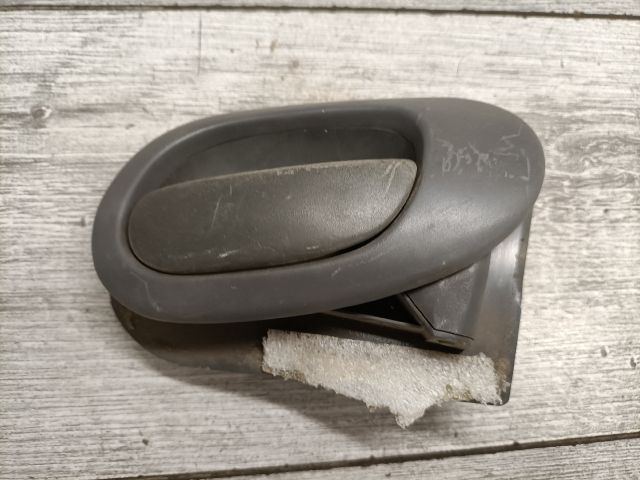 bontott PEUGEOT 206 Jobb első Belső Kilincs