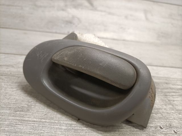 bontott PEUGEOT 206 Jobb első Belső Kilincs