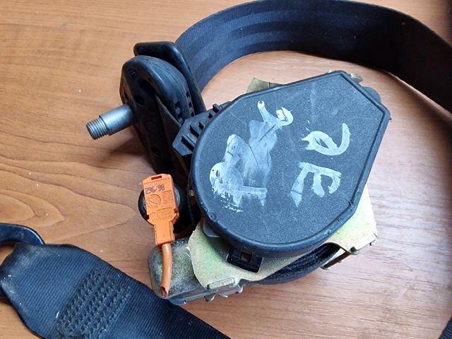 bontott PEUGEOT 206 Jobb első Biztonsági Öv