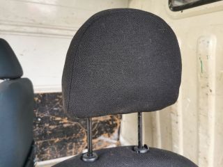 bontott PEUGEOT 206 Jobb első Fejtámla