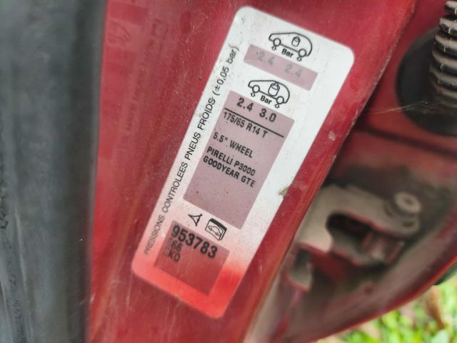 bontott PEUGEOT 206 Jobb első Felső Zsanér