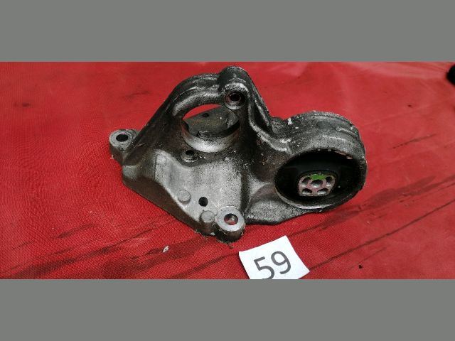 bontott PEUGEOT 206 Jobb első Féltengely Tartó