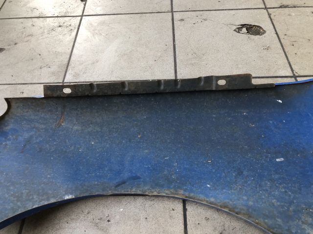 bontott PEUGEOT 206 Jobb első Sárvédő