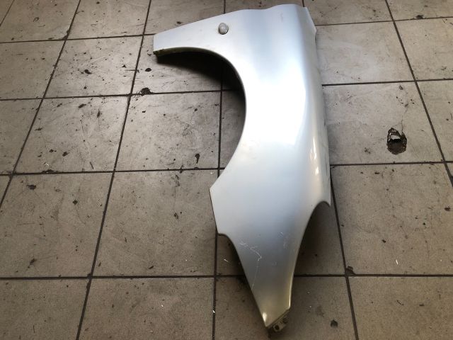 bontott PEUGEOT 206 Jobb első Sárvédő