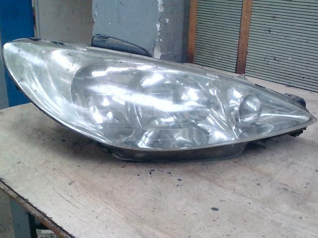 bontott PEUGEOT 206 Jobb Fényszóró