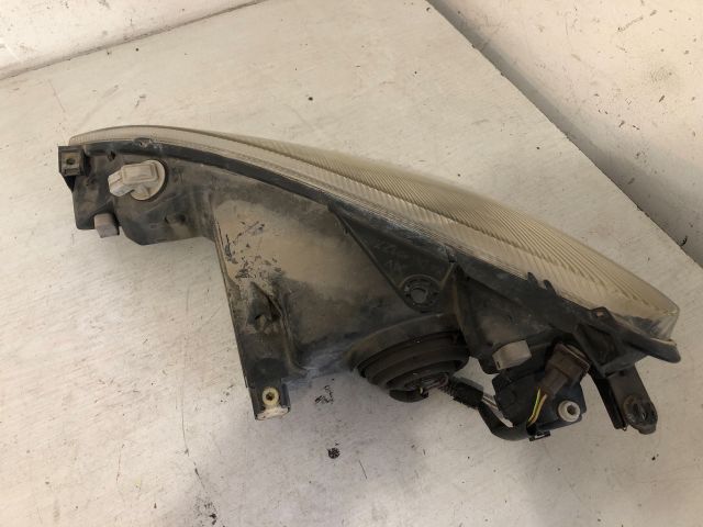 bontott PEUGEOT 206 Jobb Fényszóró