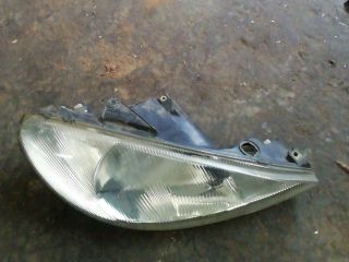 bontott PEUGEOT 206 Jobb Fényszóró