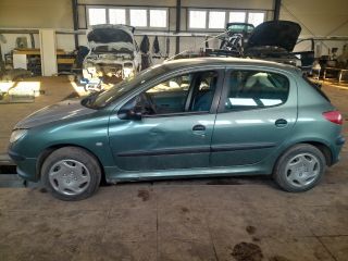 bontott PEUGEOT 206 Jobb Fényszóró