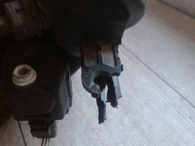 bontott PEUGEOT 206 Jobb Fényszóró