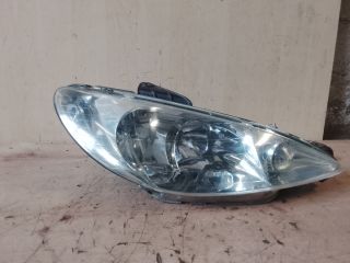 bontott PEUGEOT 206 Jobb Fényszóró