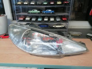 bontott PEUGEOT 206 Jobb Fényszóró